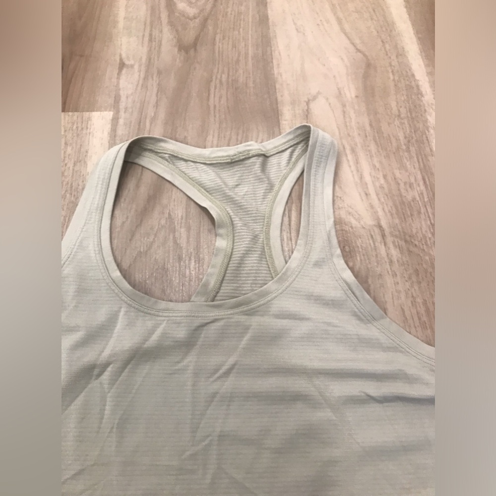 Lululemon Swiftly Tech Racerback Tank Top - Picture 2 of 6